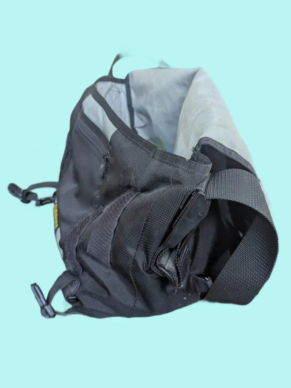 Timbuk2 Black and Gray Messenger Bag with Adjustable Shoulder strap